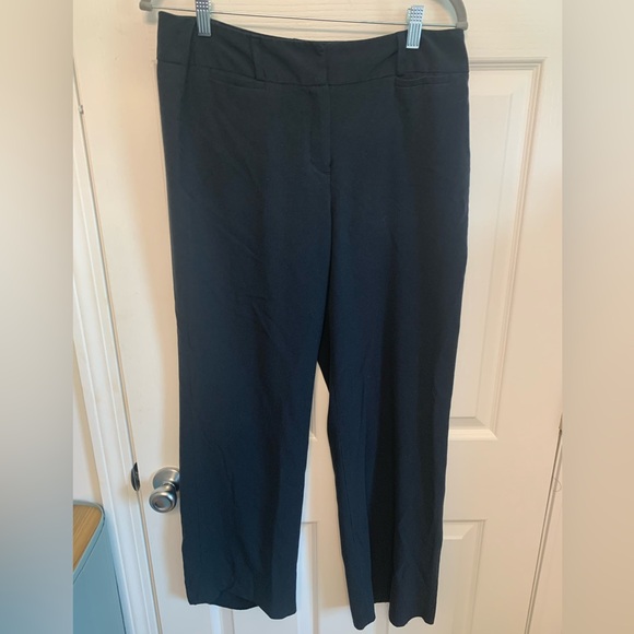 Larry Levine navy blue Straight Leg Pants. Size 10 short. - Picture 1 of 9